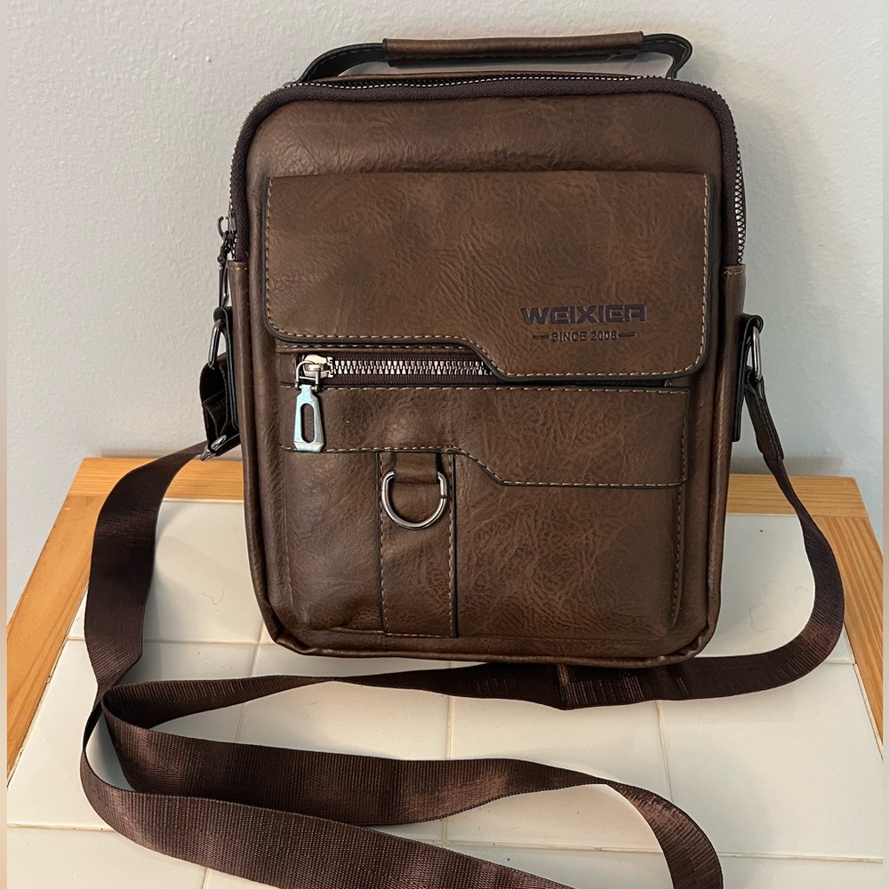 WEIXIER Leather Crossbody iPad Bag